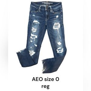 American Eagle Distressed ripped jeans Jeggings